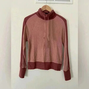 Monrow- waffle knit funnel neck turtleneck thermal top in pink- XS